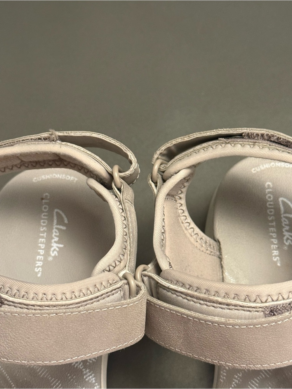 Clarks Women's Light Beige Hook-and-Loop Comfort Sandals - Picture 5 of 5